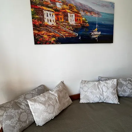 Apartment Perla Del Sud